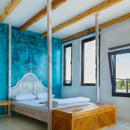 Arkabarka 2- Floating Dream And Belgrado