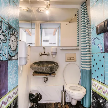 Arkabarka 2- Floating Dream And Bed & Breakfast 4*