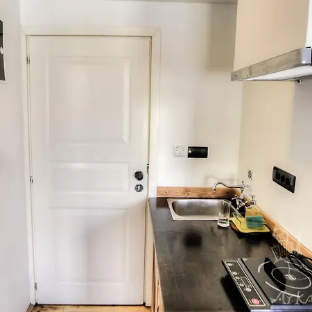 Arkabarka 2- Floating Dream And Alojamento de Acomodação e Pequeno-almoço 4*